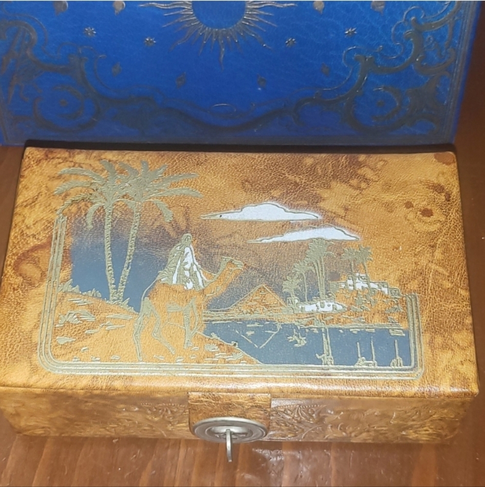 Leather  Egyptian Jewelry Box